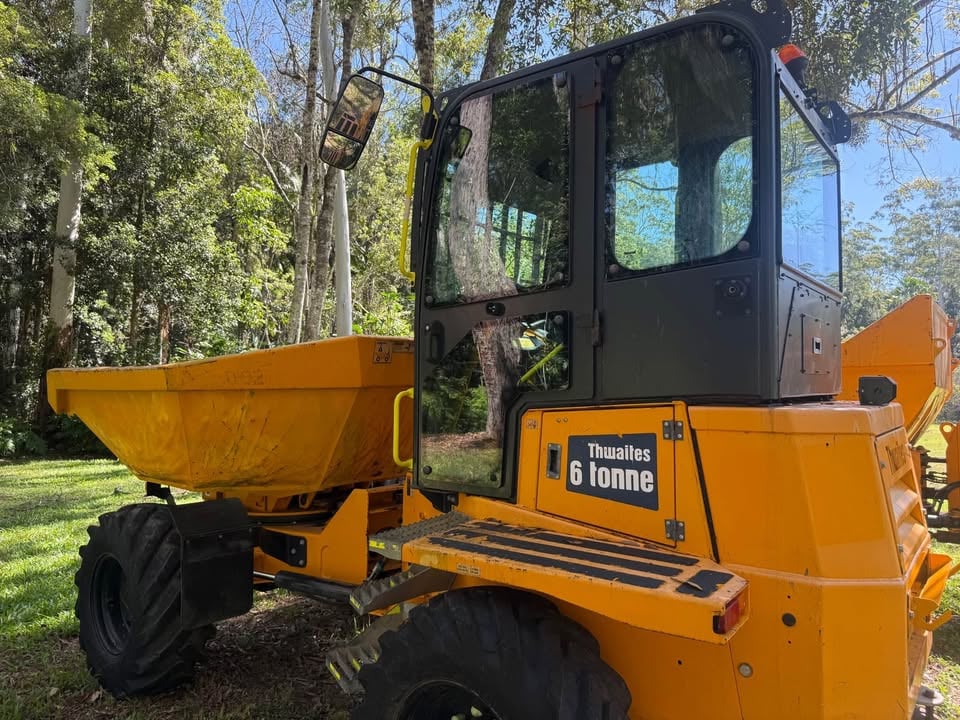 6T - 9T Dumper Hire photo 4
