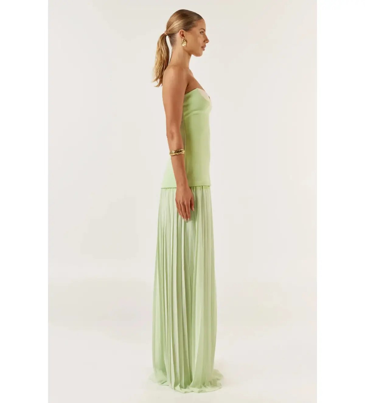 She is Olla Nicolette Maxi Size AU 6 photo 2