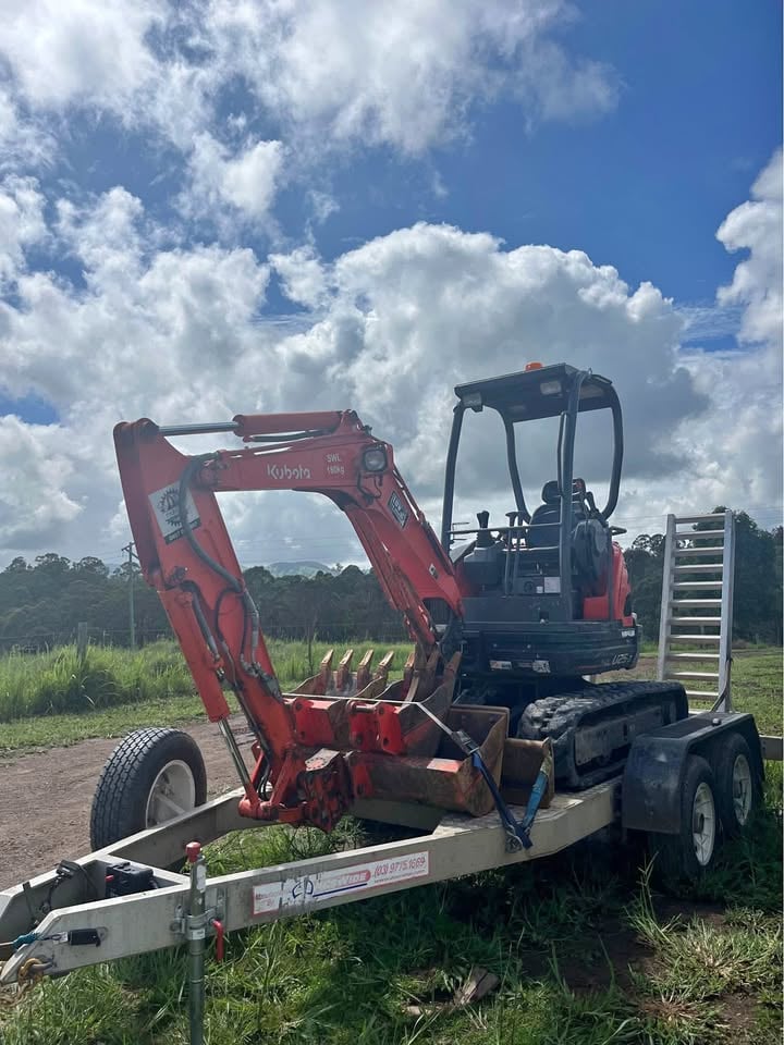 2.5t Kubota Excavator photo 6