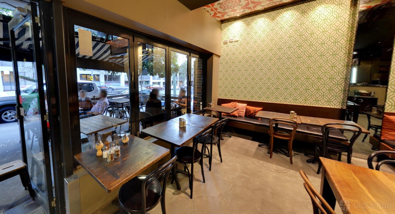 Inside Area at Hoochie Mamma photo 4