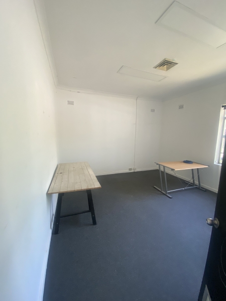 Office 6 at Myrtle St Studios photo 2