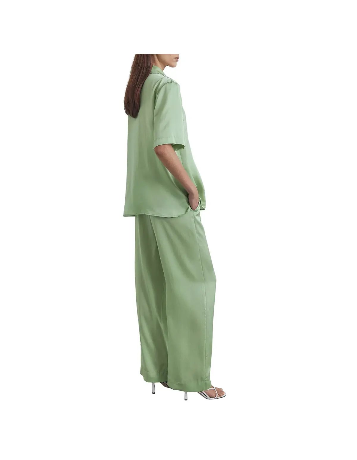 Viktoria & Woods Chorus Shirt Size 0 / AU 6 and Pilot Pants Size 1 / AU 8 Set in Tarragon Green photo 3