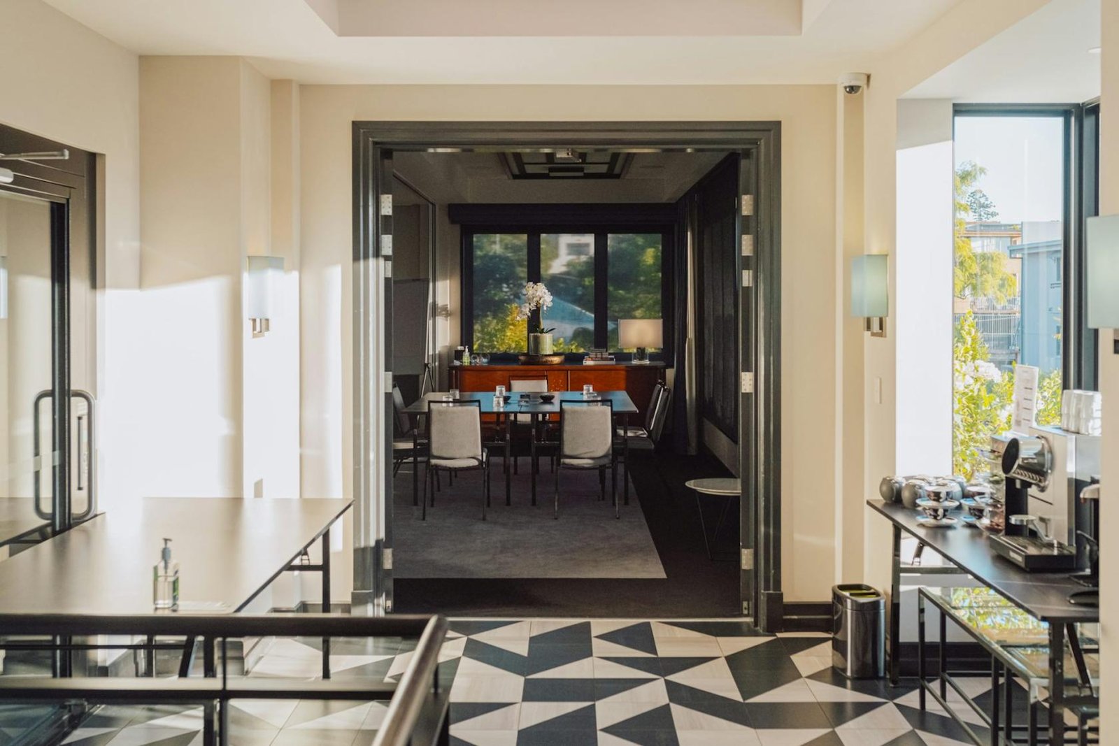 Simla Room at Spicers Balfour Hotel photo 7