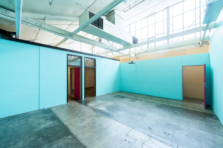 Large 75m2 Studio at Mycelium Studios photo 5