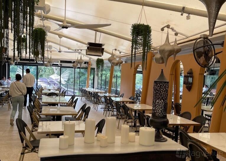 Alfresco Dining Area at Sahra By The River photo 5