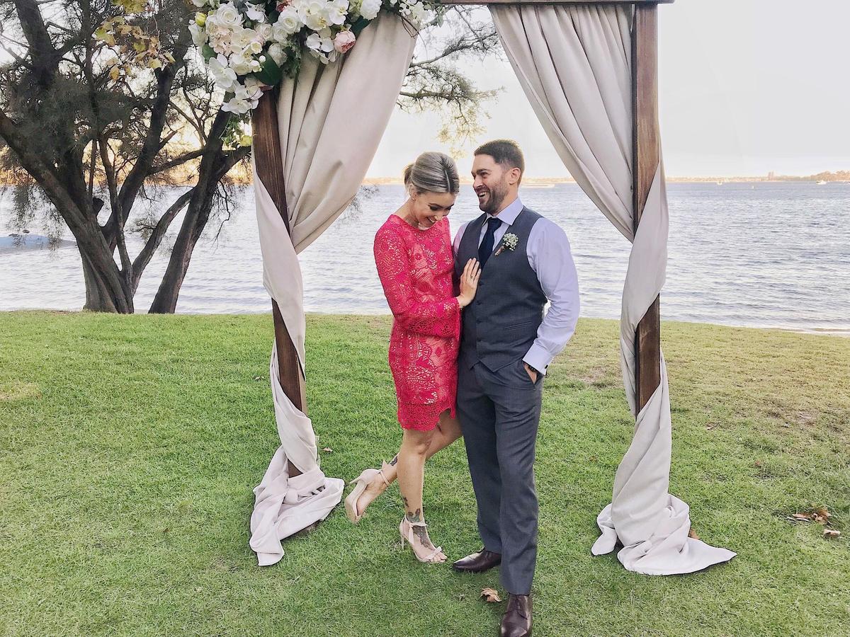 Winona Lucetta Dress Red Size 8 photo 2