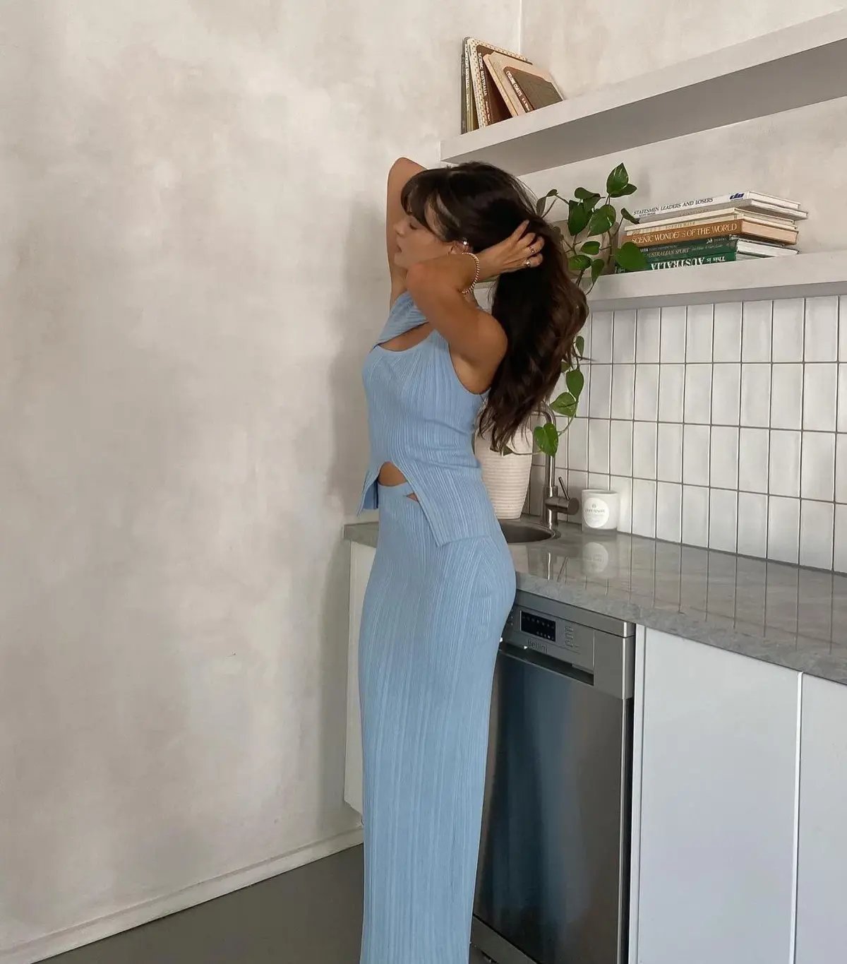 Henne Romee Set in Cloud Nine Blue Size AU 10 photo 6