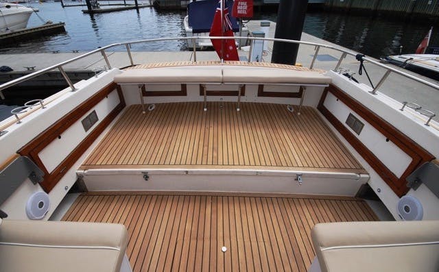 MV Salute photo 16