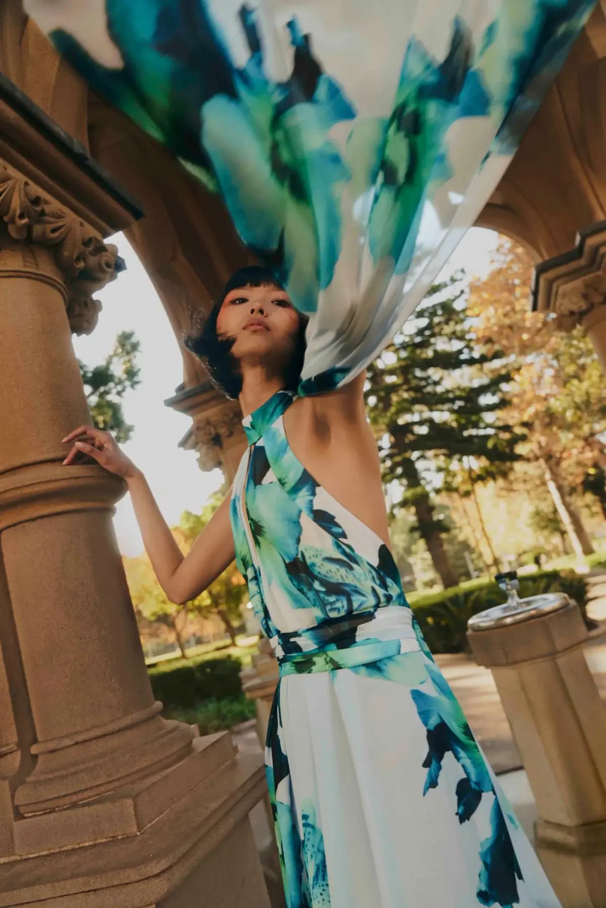 Carla Zampatti Blue Mid Summer Night Dream Gown Print Size 6 photo 6