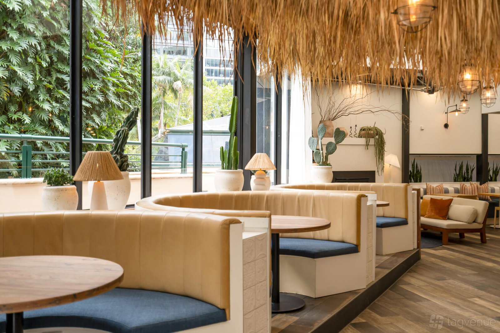 Exclusive Venue Hire at Four Hundred photo 5