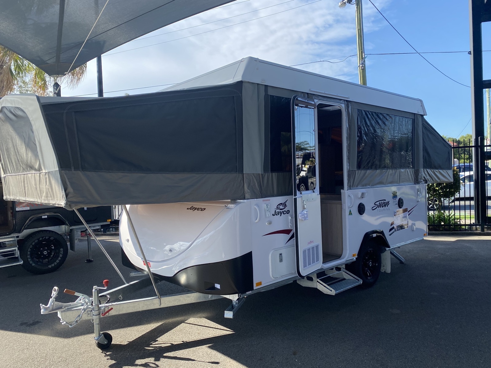 6 Berth Almost New Family Camper photo 2