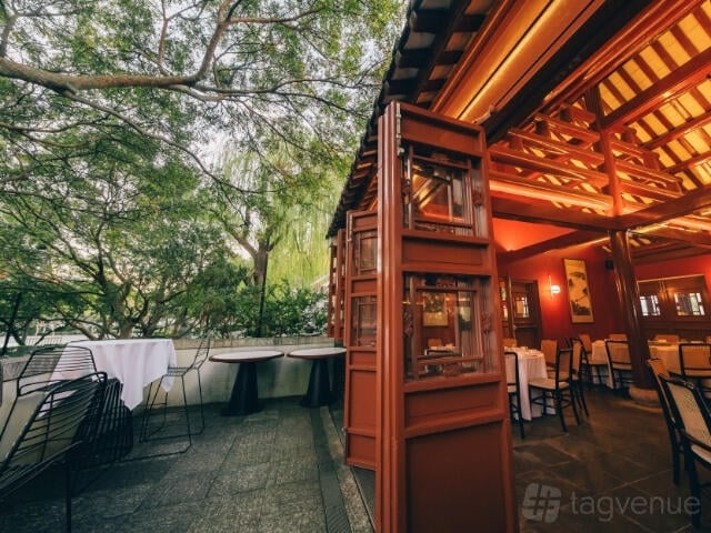 Red Room at One Dining Teahouse and Restaurant photo 9