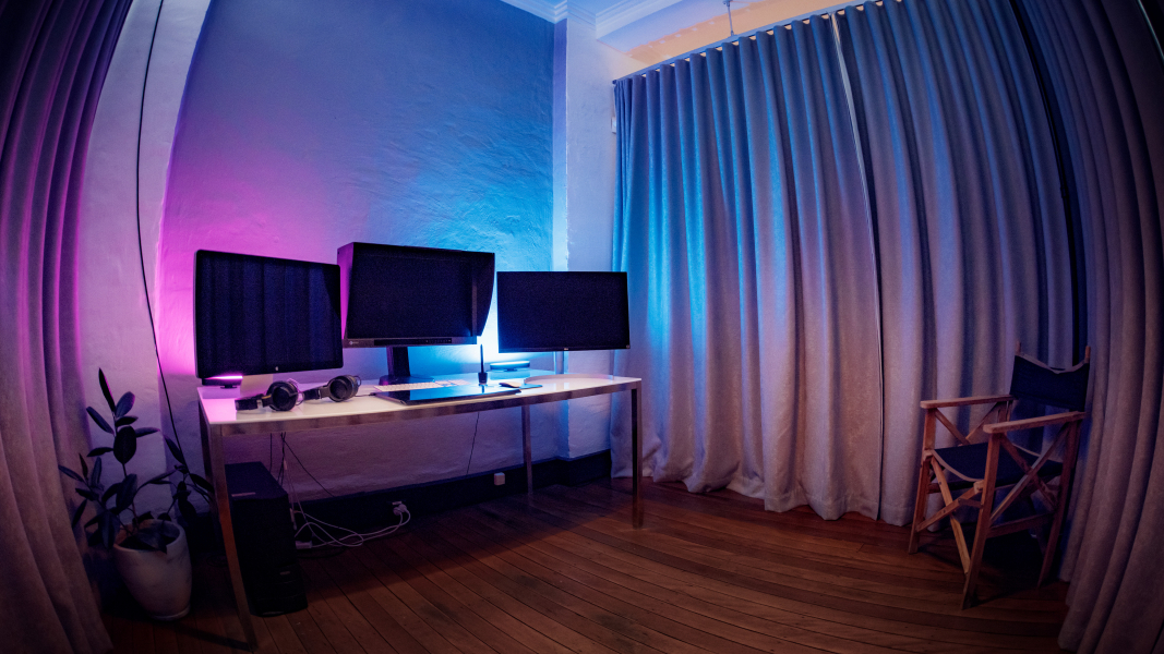 Desks available in production studio photo 7