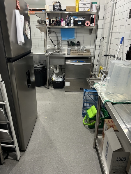 Workshop Space/Kitchen Studio photo 8