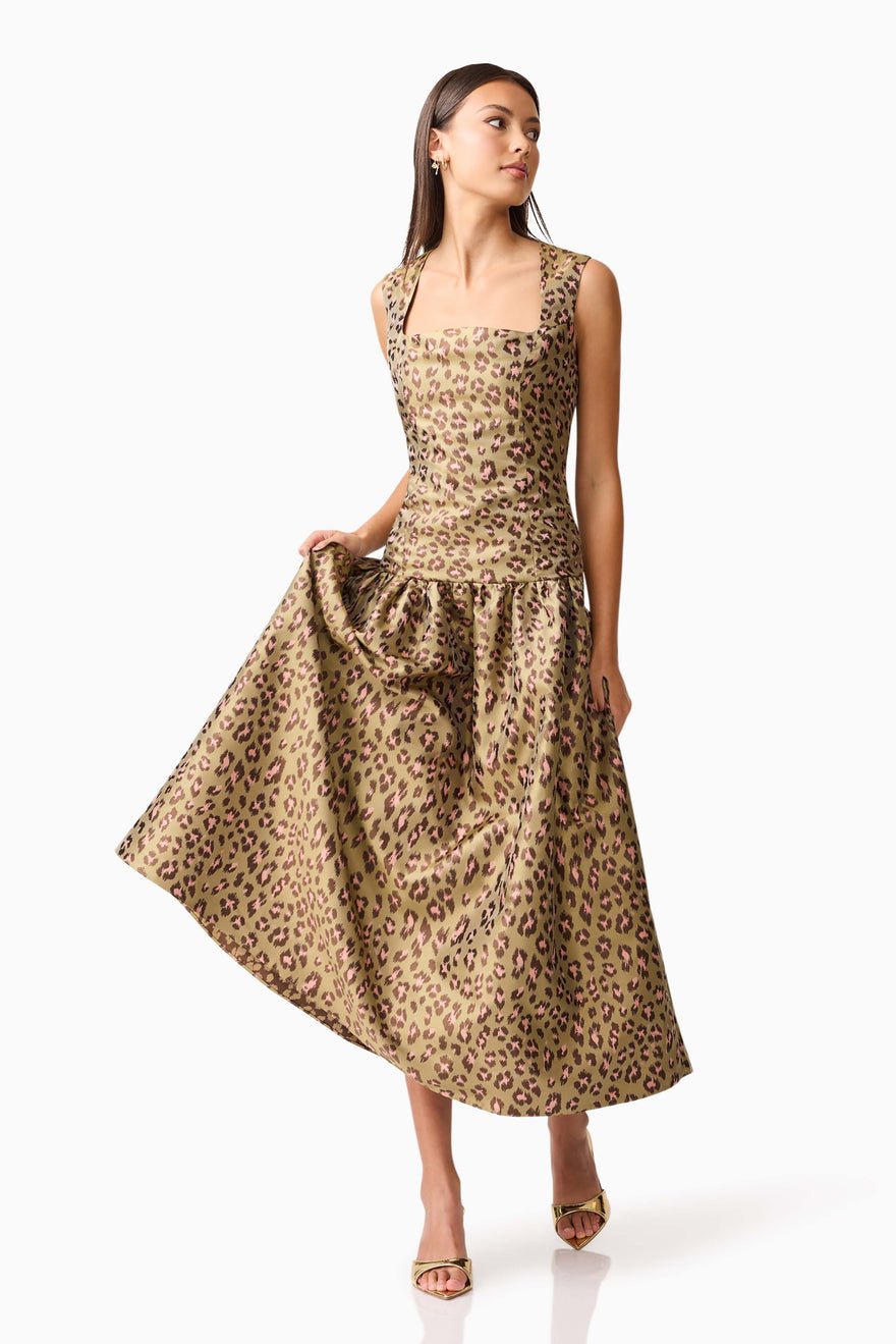 Elliatt Elara Midi Dress photo 2