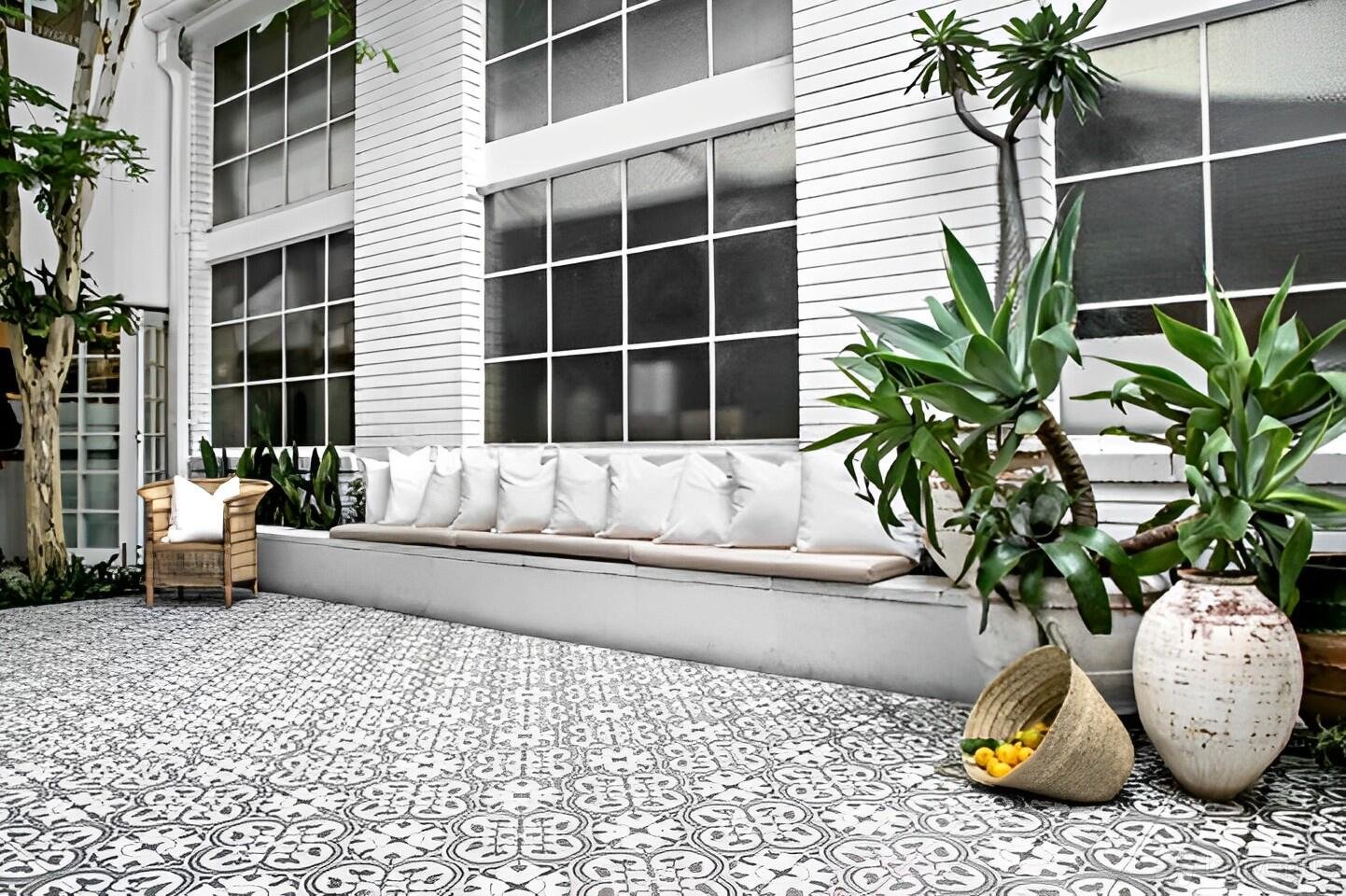 Moroccan Courtyard at La Porte Space photo 4