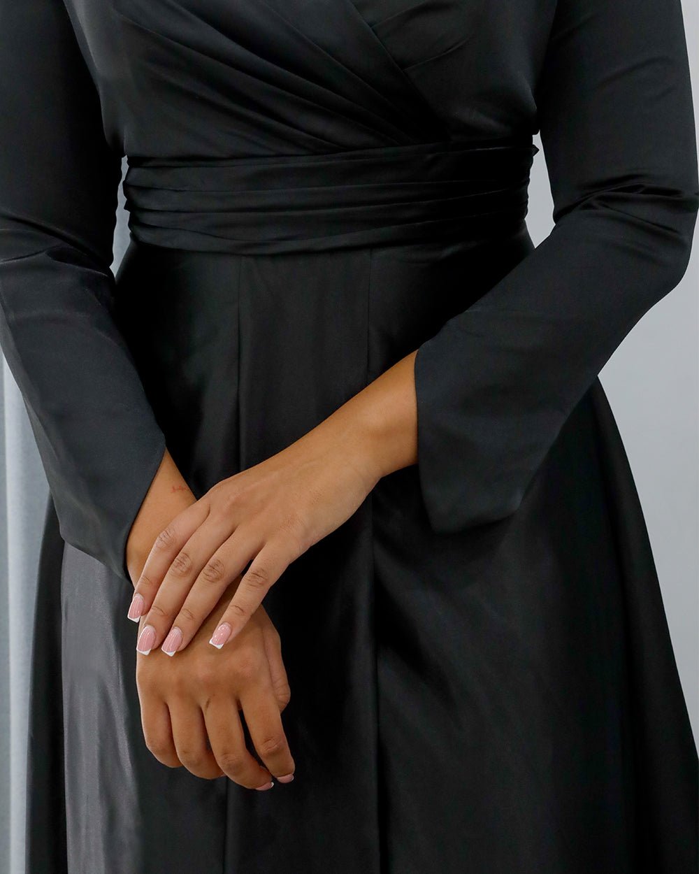 RAYA MAXI DRESS BLACK photo 3