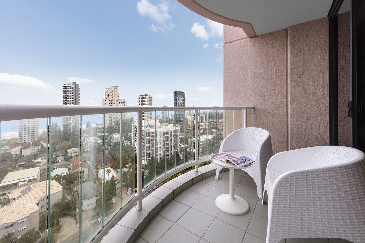 The Waratah Room at Oaks Gold Coast Hotel photo 8