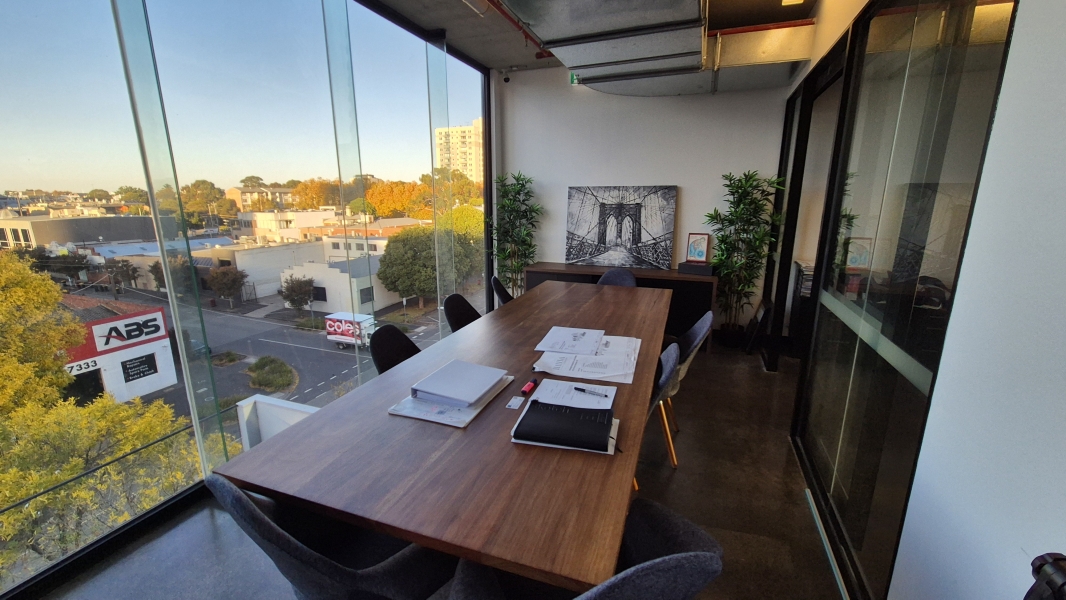 Modern Space w/ Exceptional CBD Views & Rooftop photo 2