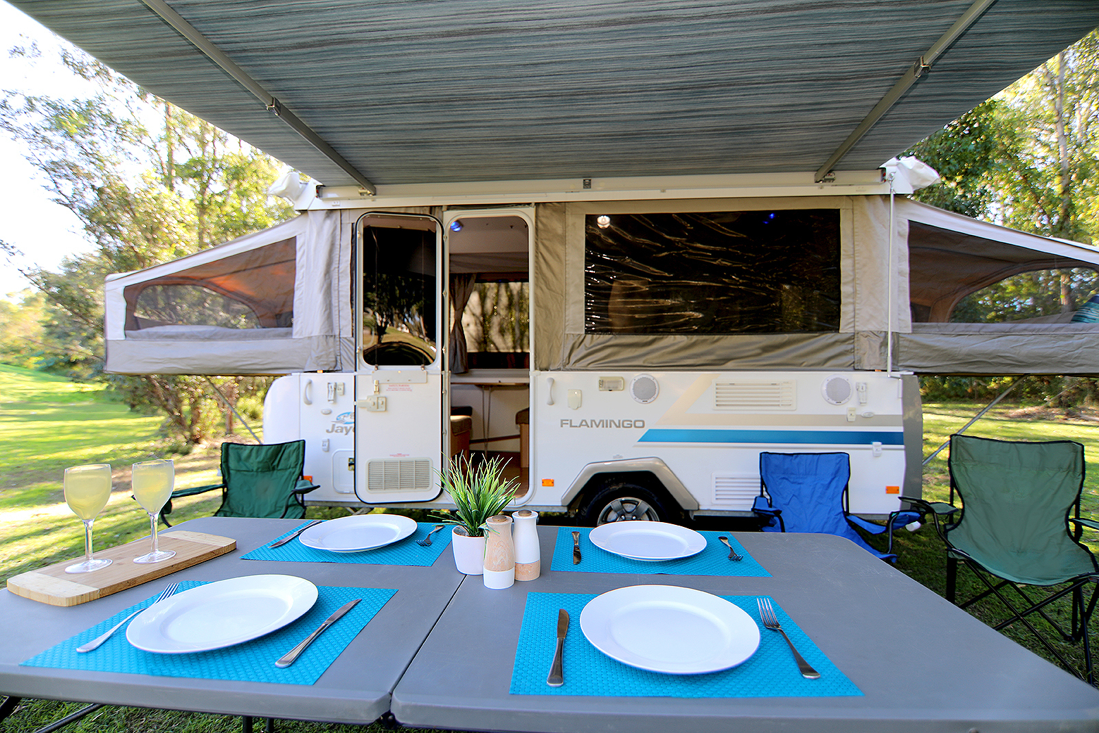 Stan the Van - 2014 Jayco Flamingo photo 3