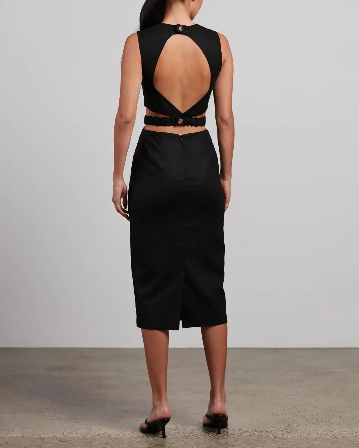 Pasduchas Piquant Midi Dress Black Size 10 photo 4