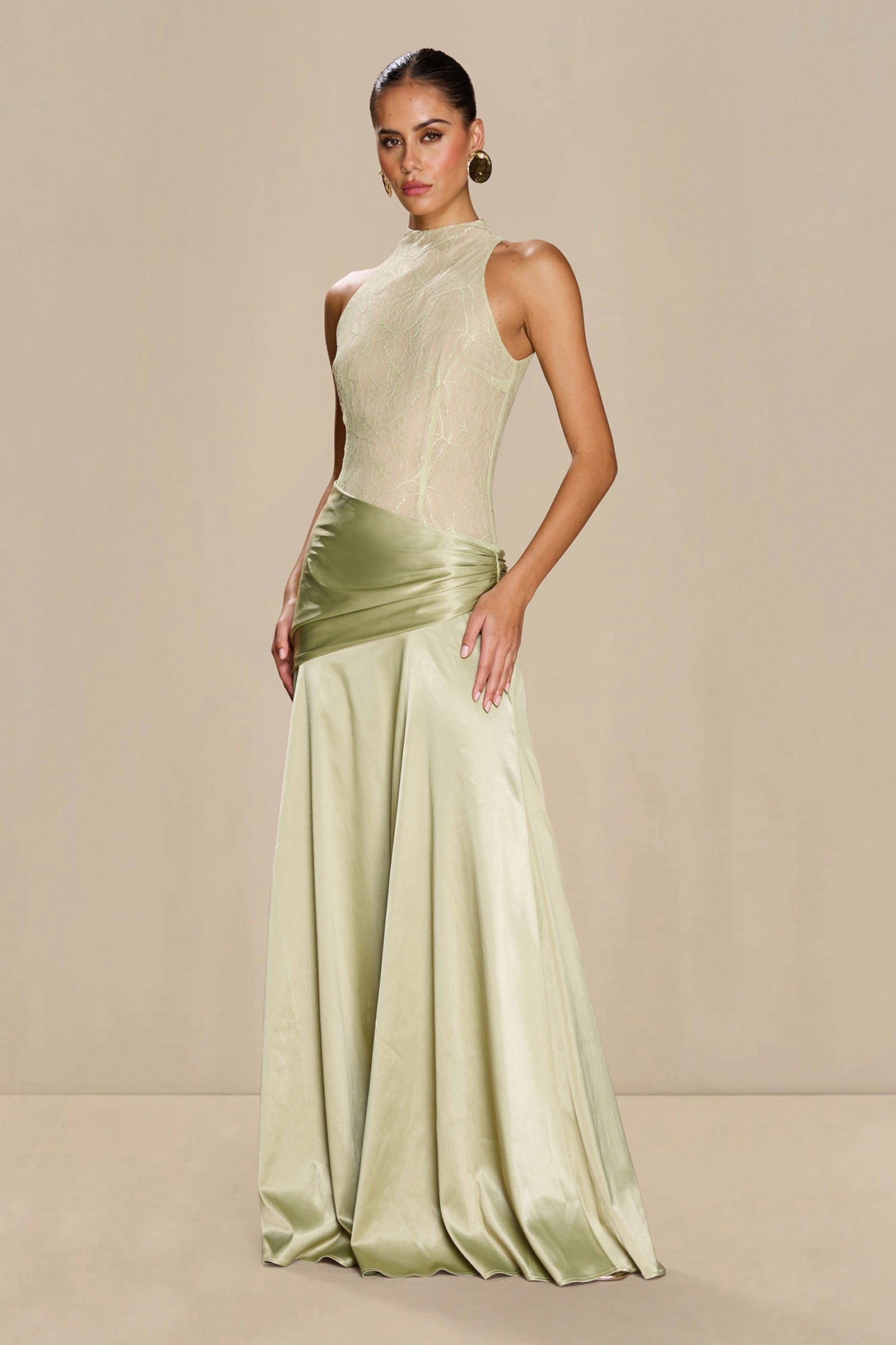 SONYA DALIA GOWN DRESS - PISTACHIO photo 2