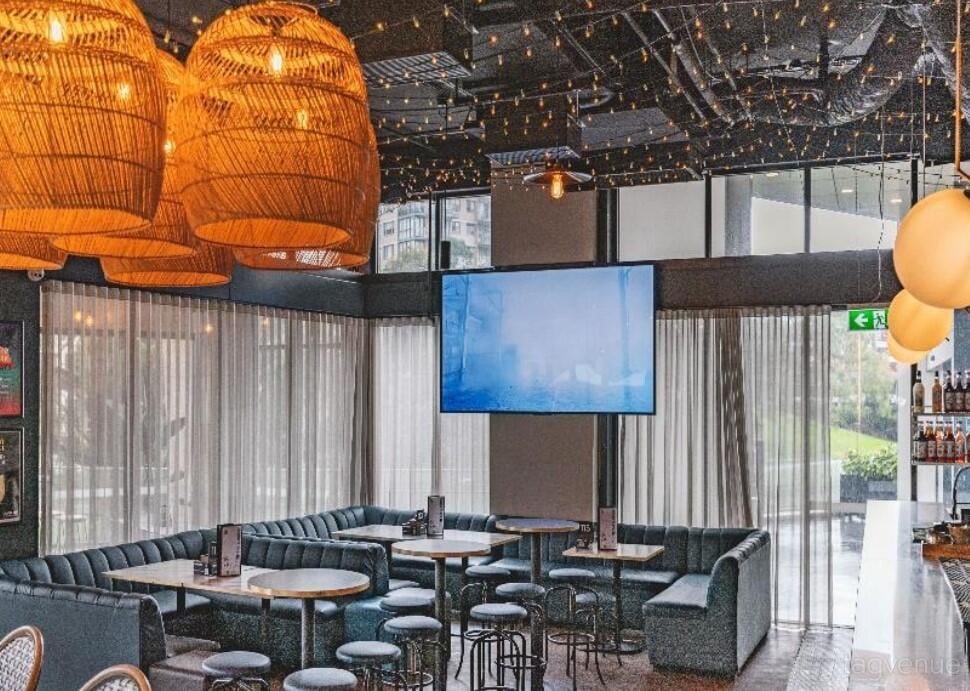Riverside Bar and Lounge at ALEX&CO. photo 4