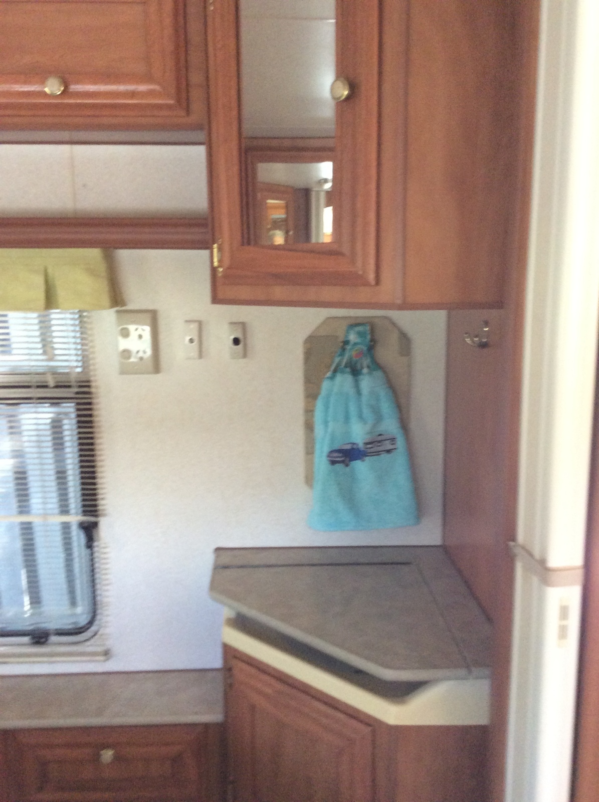 Great comfortable holday van photo 16