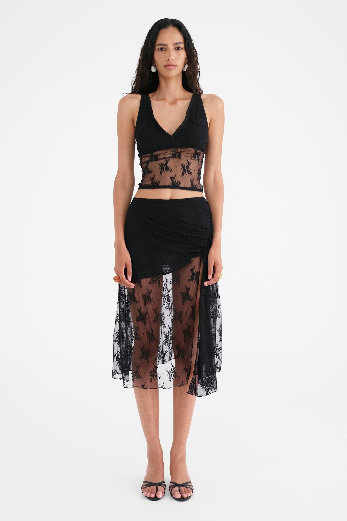 BENNI MARGOT LACE TANK TOP - BLACK photo 8