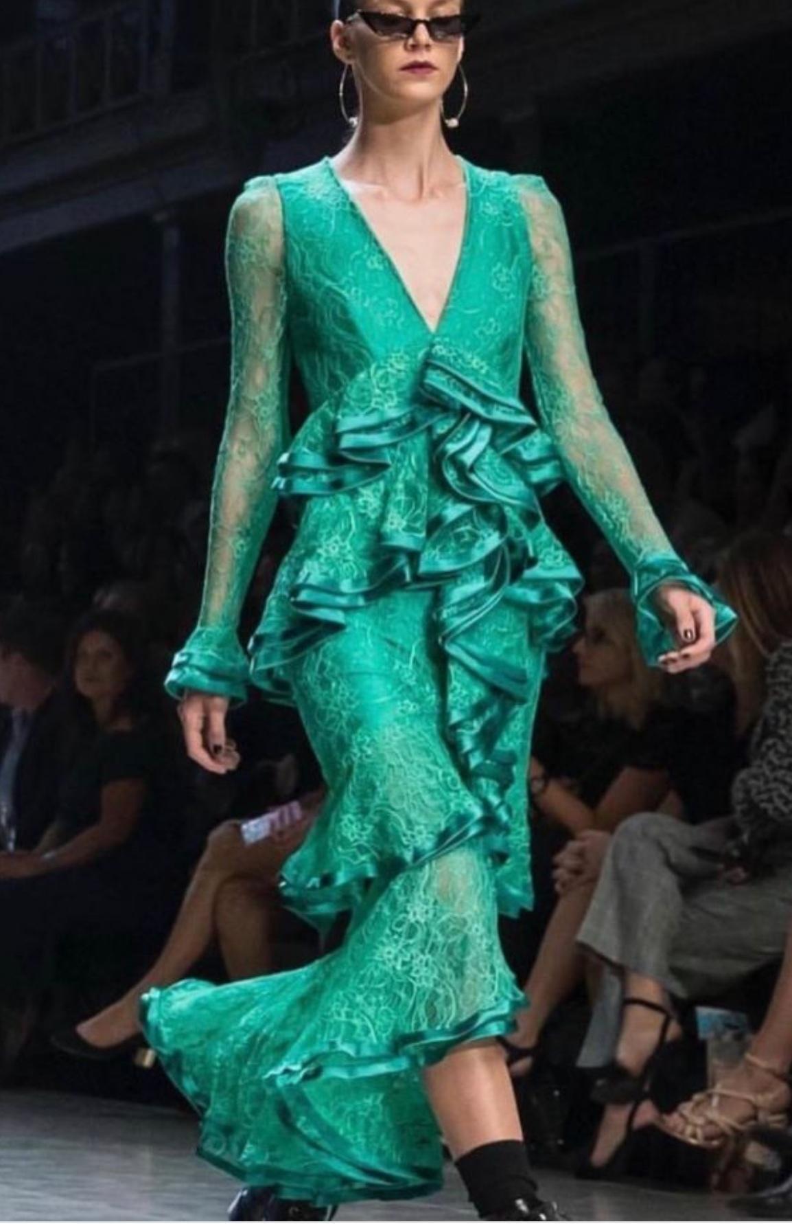 Nicola Finetti ‘Maia’ Dress - Size 8 photo 4