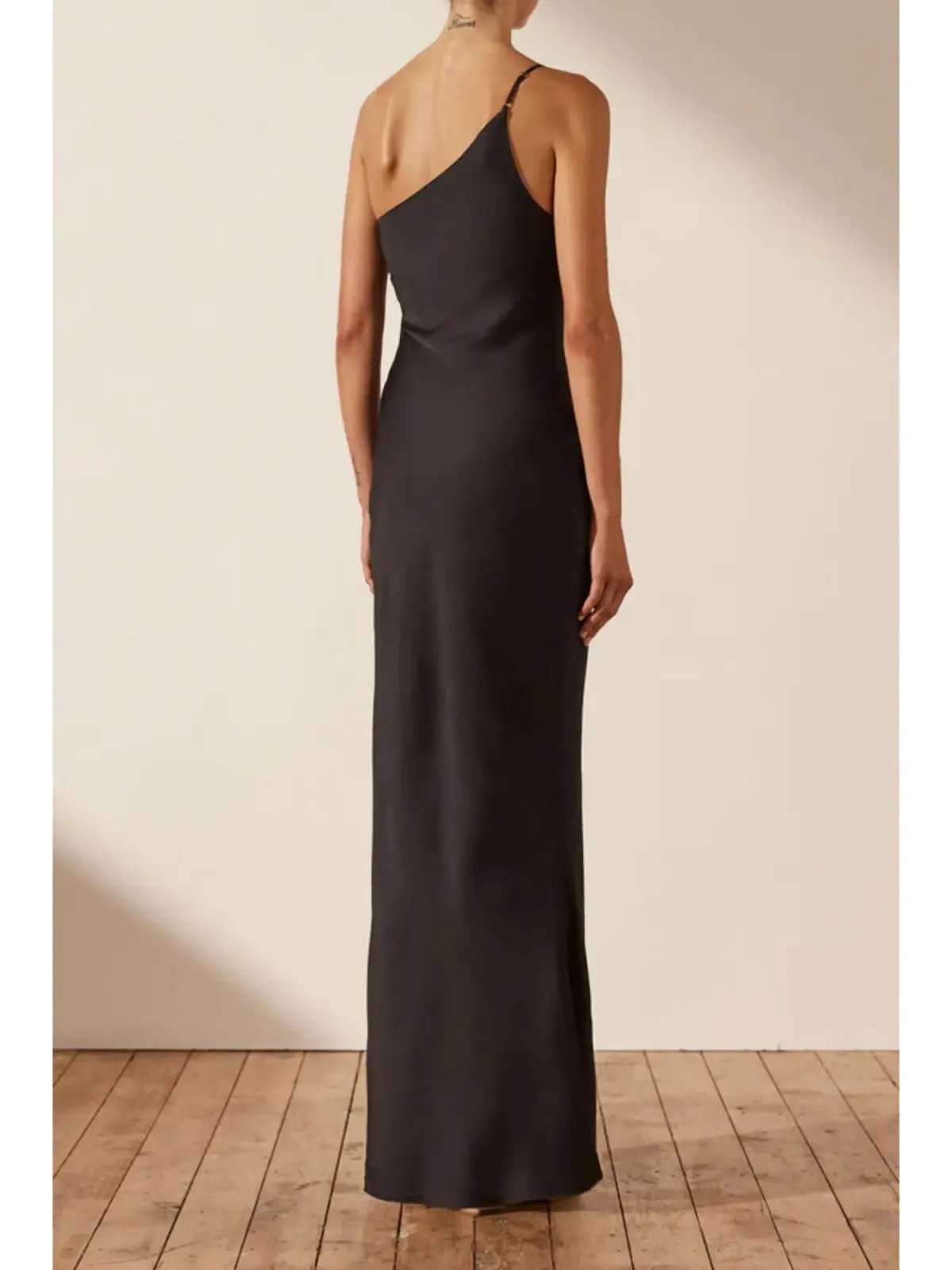 Shona Joy Asymmetrical Gathered Maxi Dress in Black Size AU 6 photo 3
