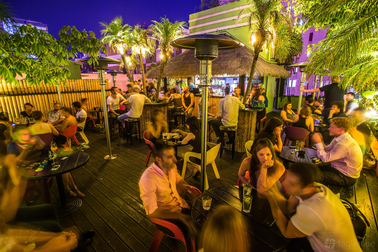 Palmz Rooftop Bar at The Carlton Club Hotel photo 3