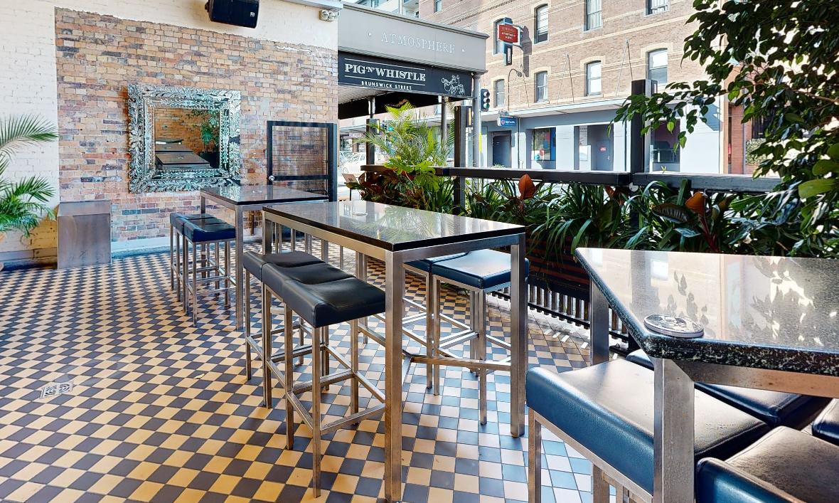 The Upstairs Courtyard at Pig ‘N’ Whistle - Brunswick Street photo 5