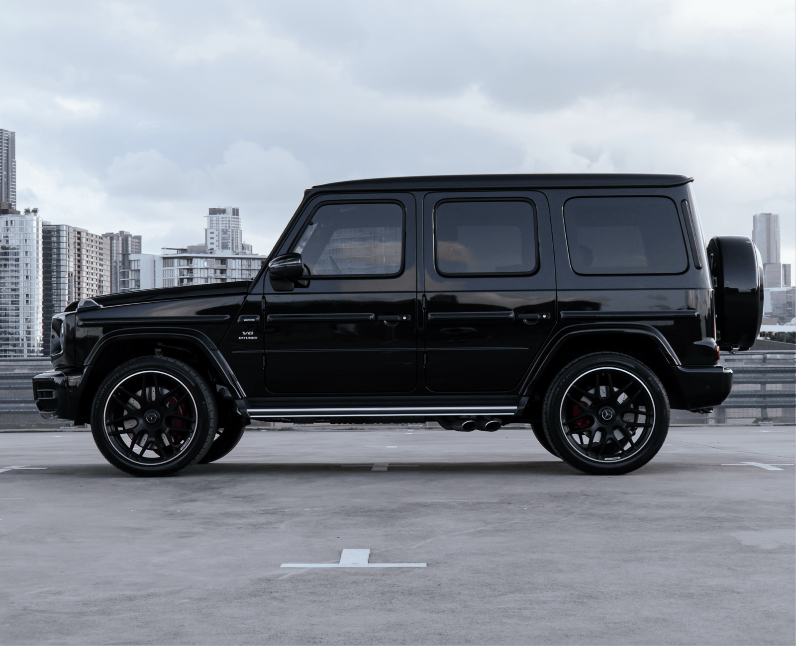 Mercedes G63 (G-Wagon) photo 3