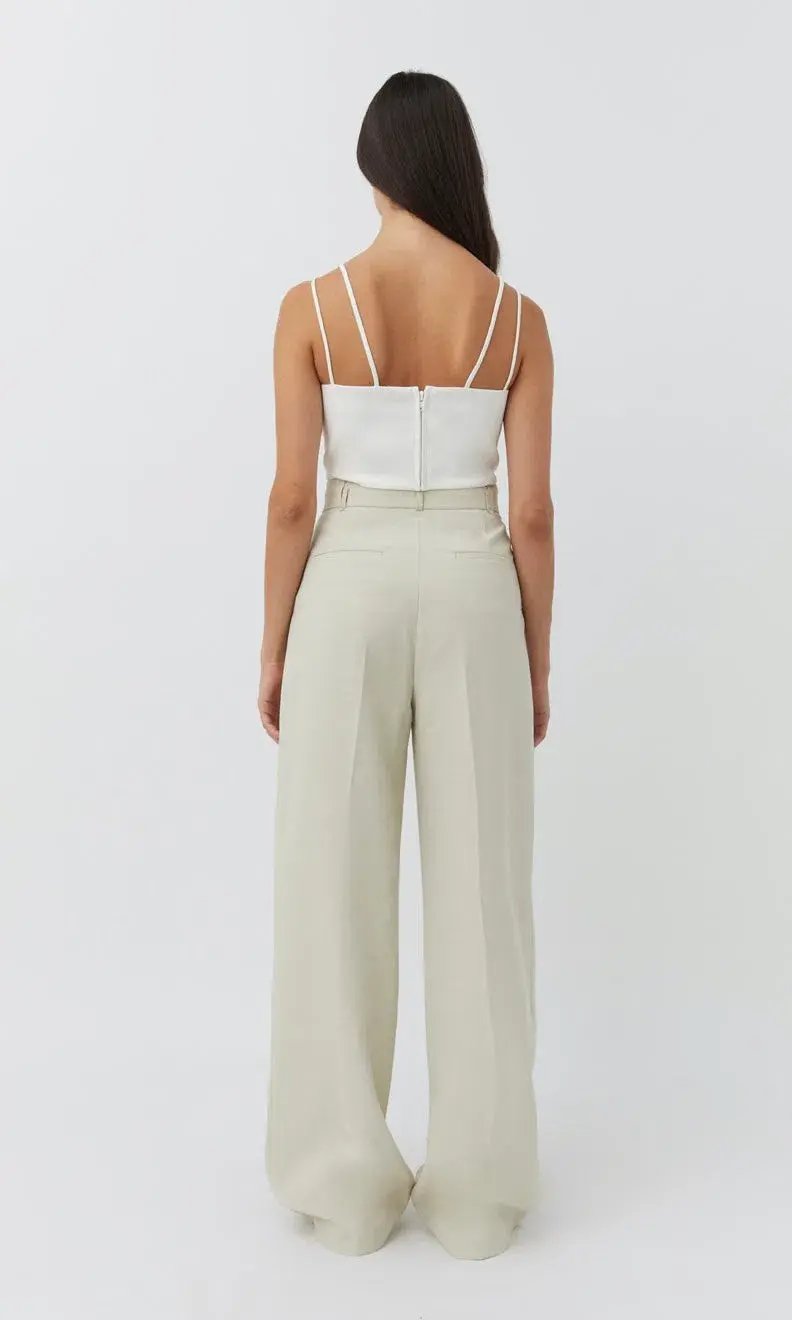 Camilla and Marc Raleigh Bodice White Size 6 photo 2