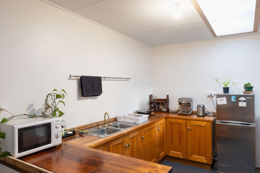 Photography Studio Cyc || Lily Street Studios photo 6