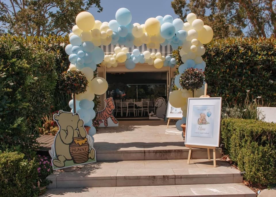 Winnie The Pooh Backdrop Hire photo 4