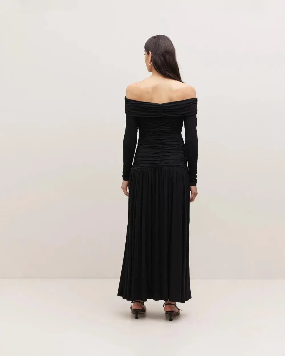 Minima Esenciales Loretta Ruched Maxi Dress Black Size 6 photo 2