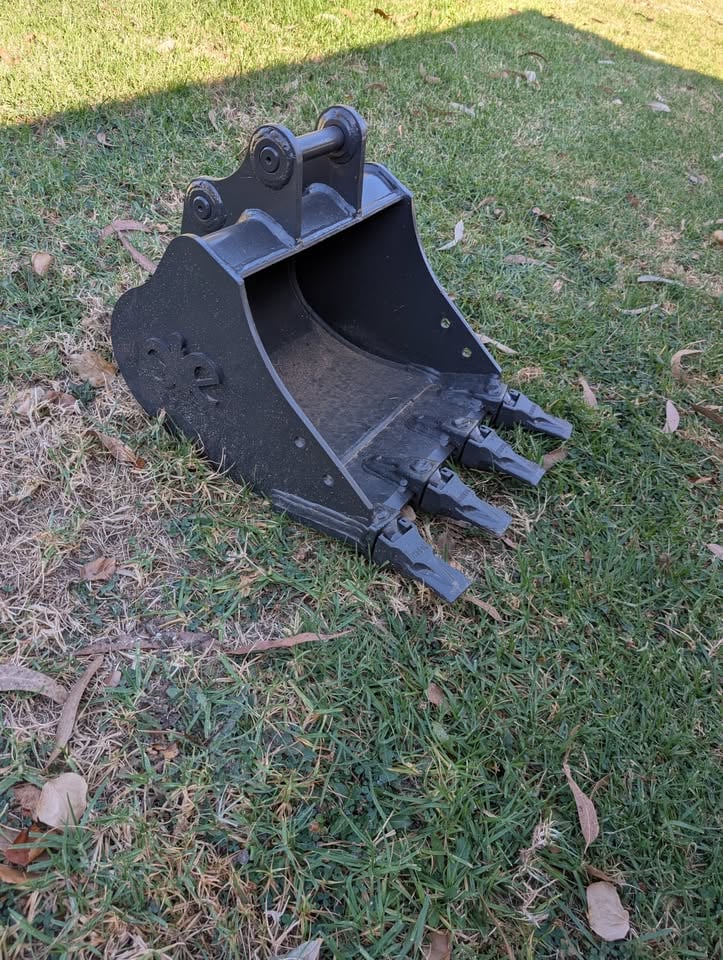 3 Day Hire $680 Zero Swing 1.7t Free Delivery Manningham, Boroondara, Monash, Whitehorse, Maroondah photo 3