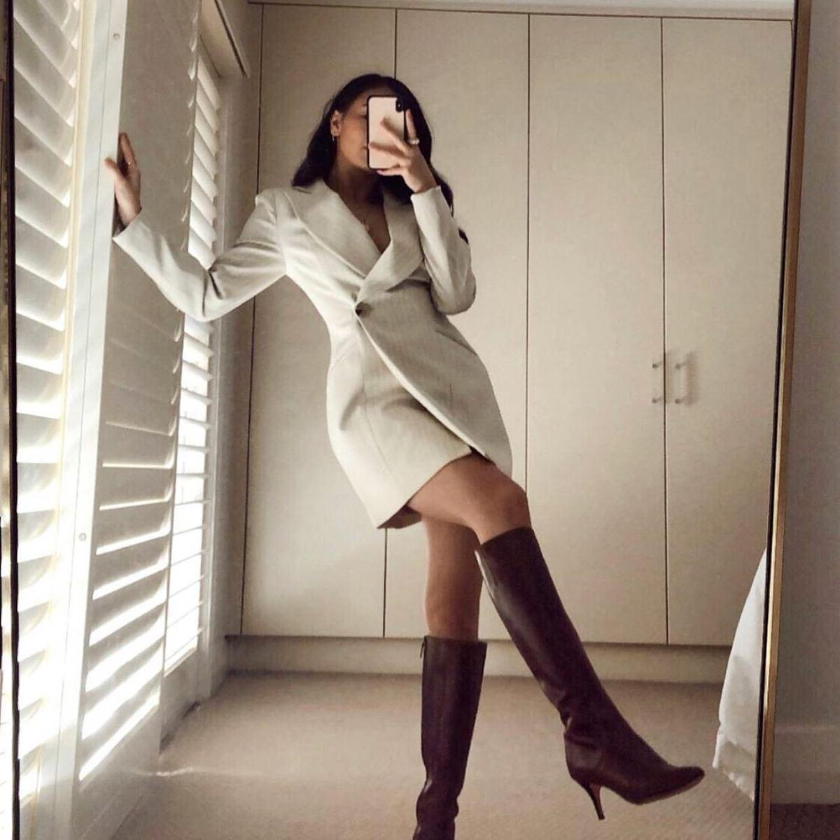 ALICE MCCALL | Heights Jacket Blazer Dress in Creme | Size 6 photo 4
