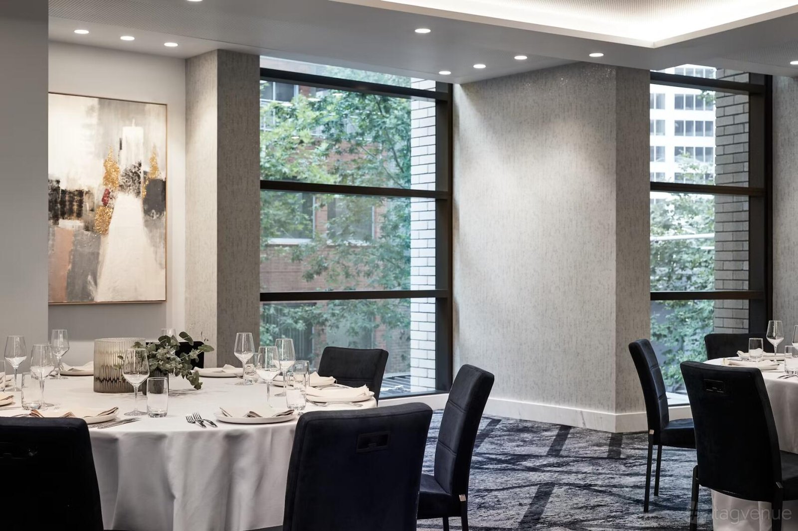 Gallery One at Crowne Plaza Sydney Darling Harbour photo 2