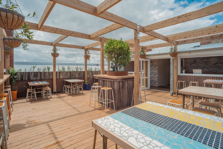 Runner Up Rooftop Bar photo 2
