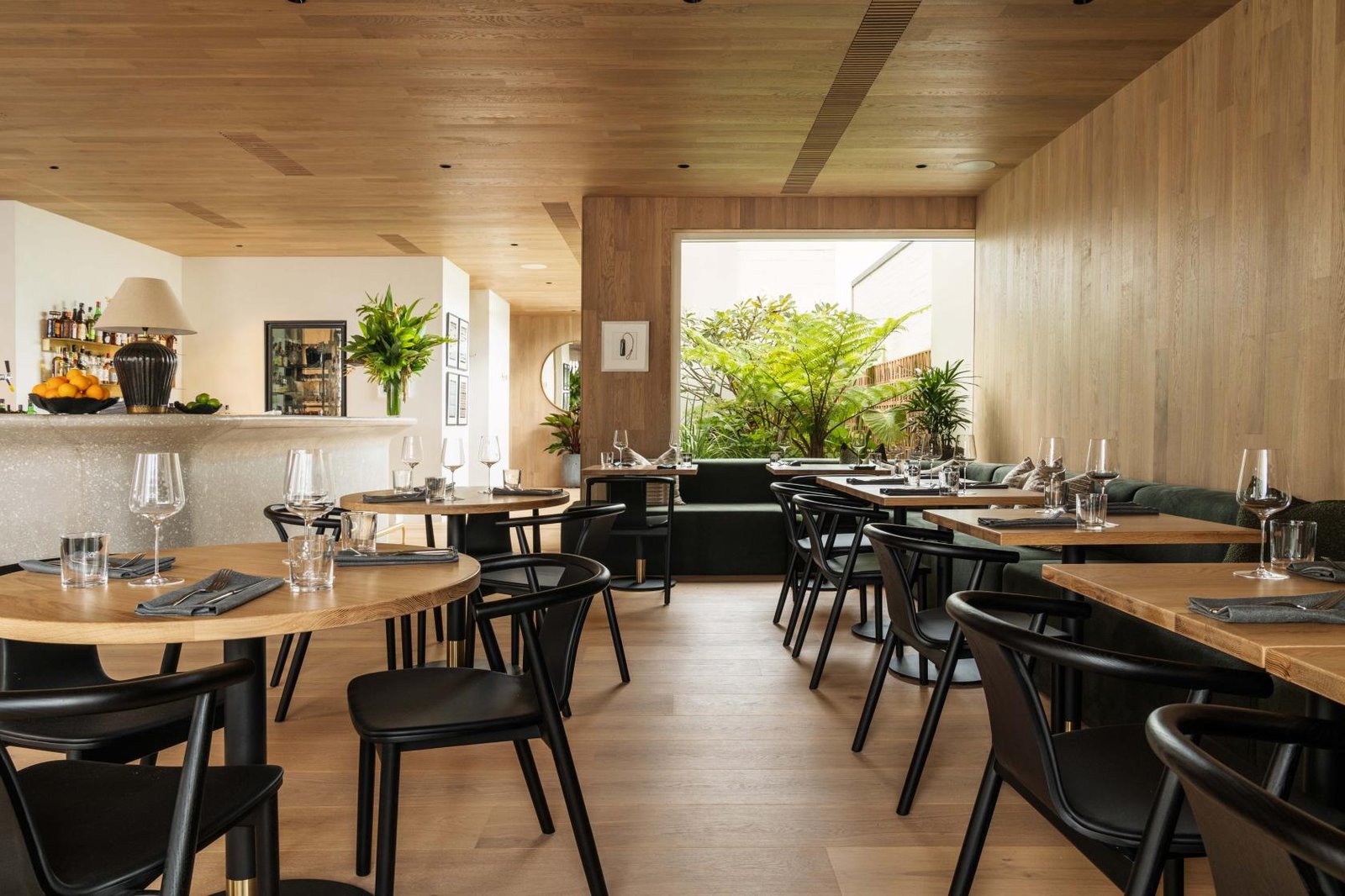 Level One Space at The Lodge Bar & Dining, James St photo 3