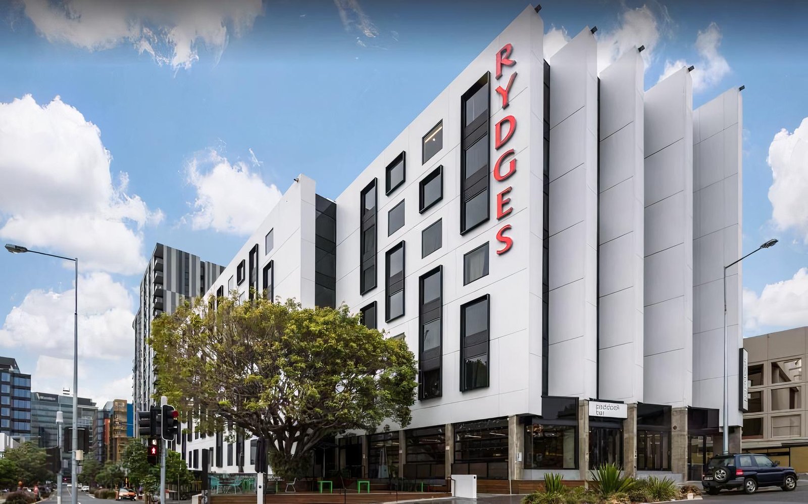 Podium 3 at Rydges Fortitude Valley Brisbane photo 7