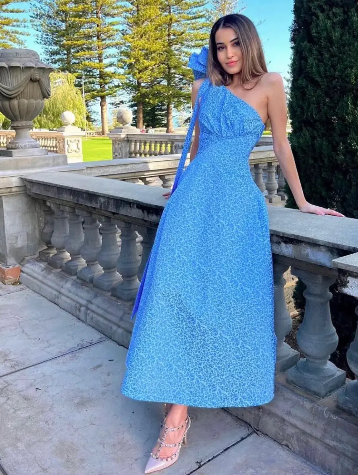 Rachel Gilbert Emiliano Gown Blue Size 10 photo 3