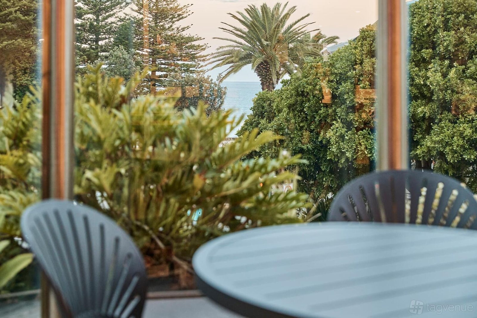 Alley Terrace (half) at Rydges Cronulla Beachside photo 2
