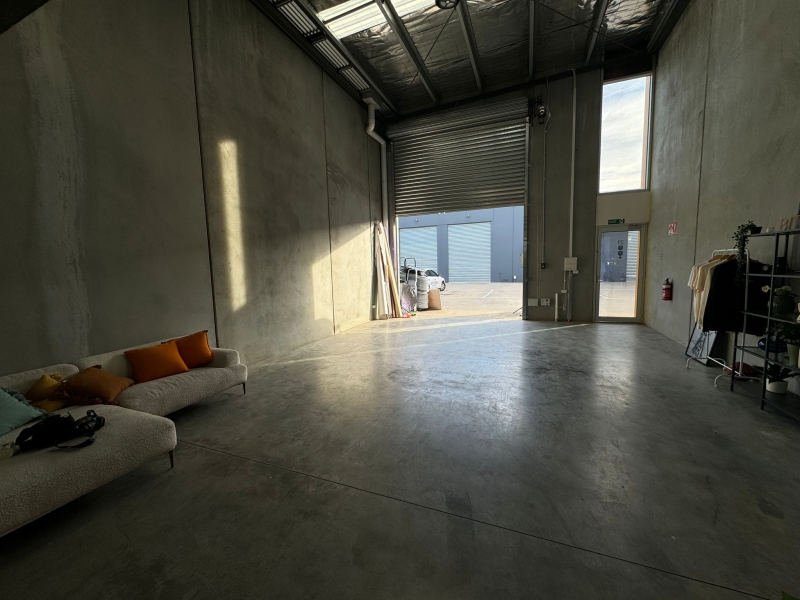 Industrial Style Event Space (Bittersweet Studios) photo 3