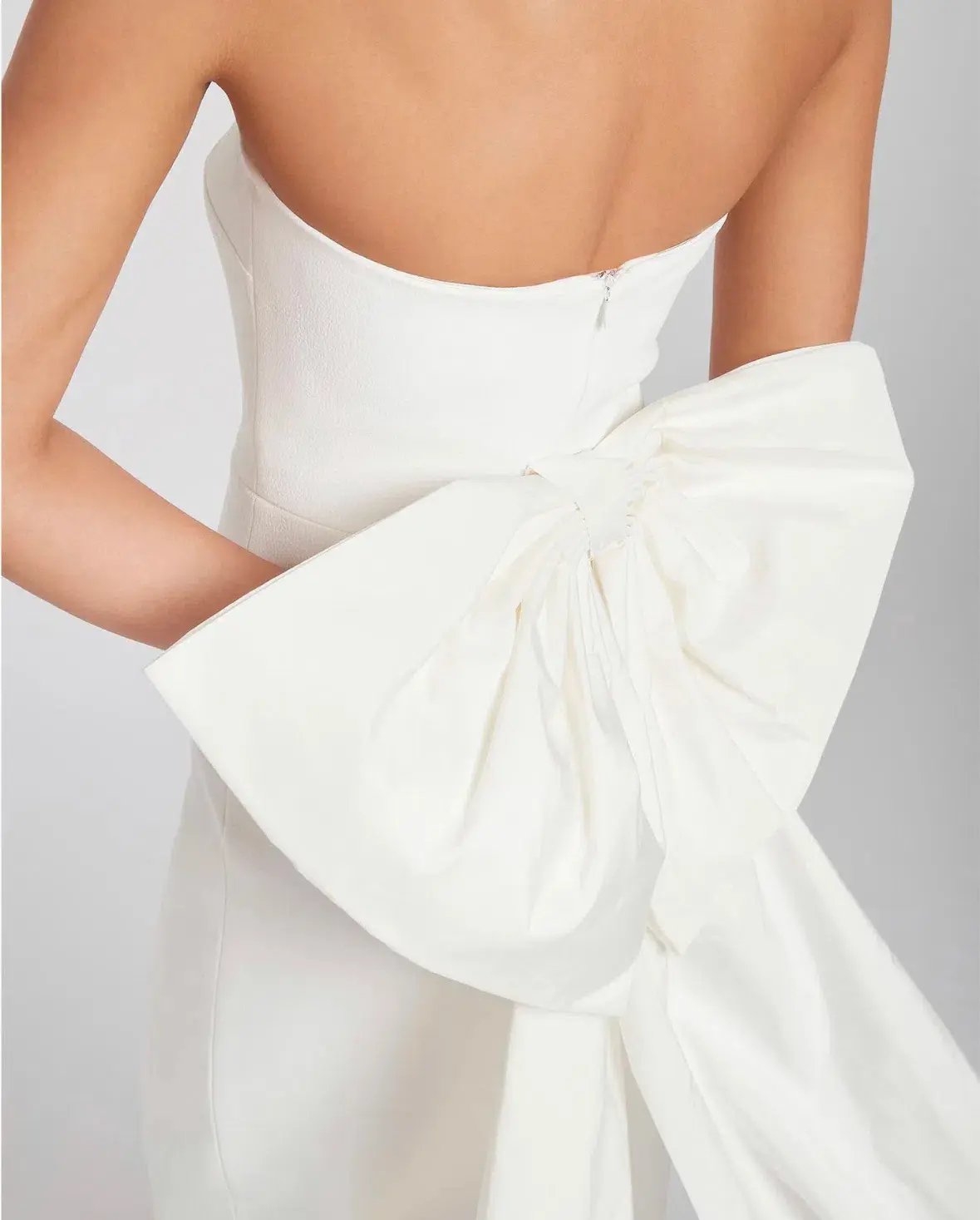 Rebecca Vallance Amore Sleeveless Midi Dress Ivory Size 6 / XS photo 4
