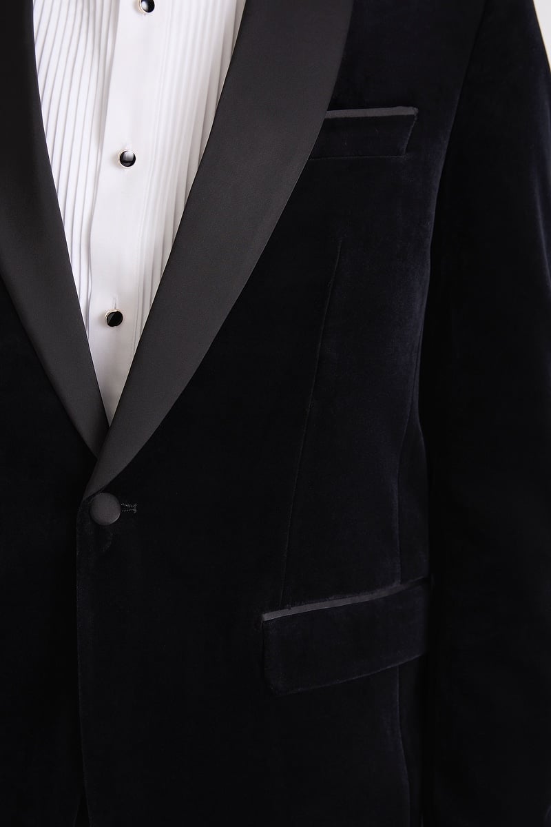 Black Velvet Tuxedo photo 6