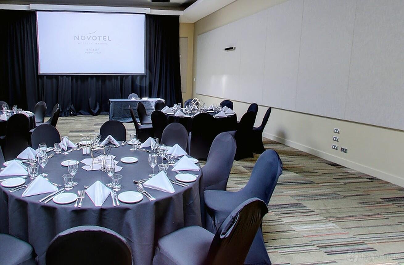 Freshwater 1 at Novotel Sydney Olympic Park Hotel photo 4